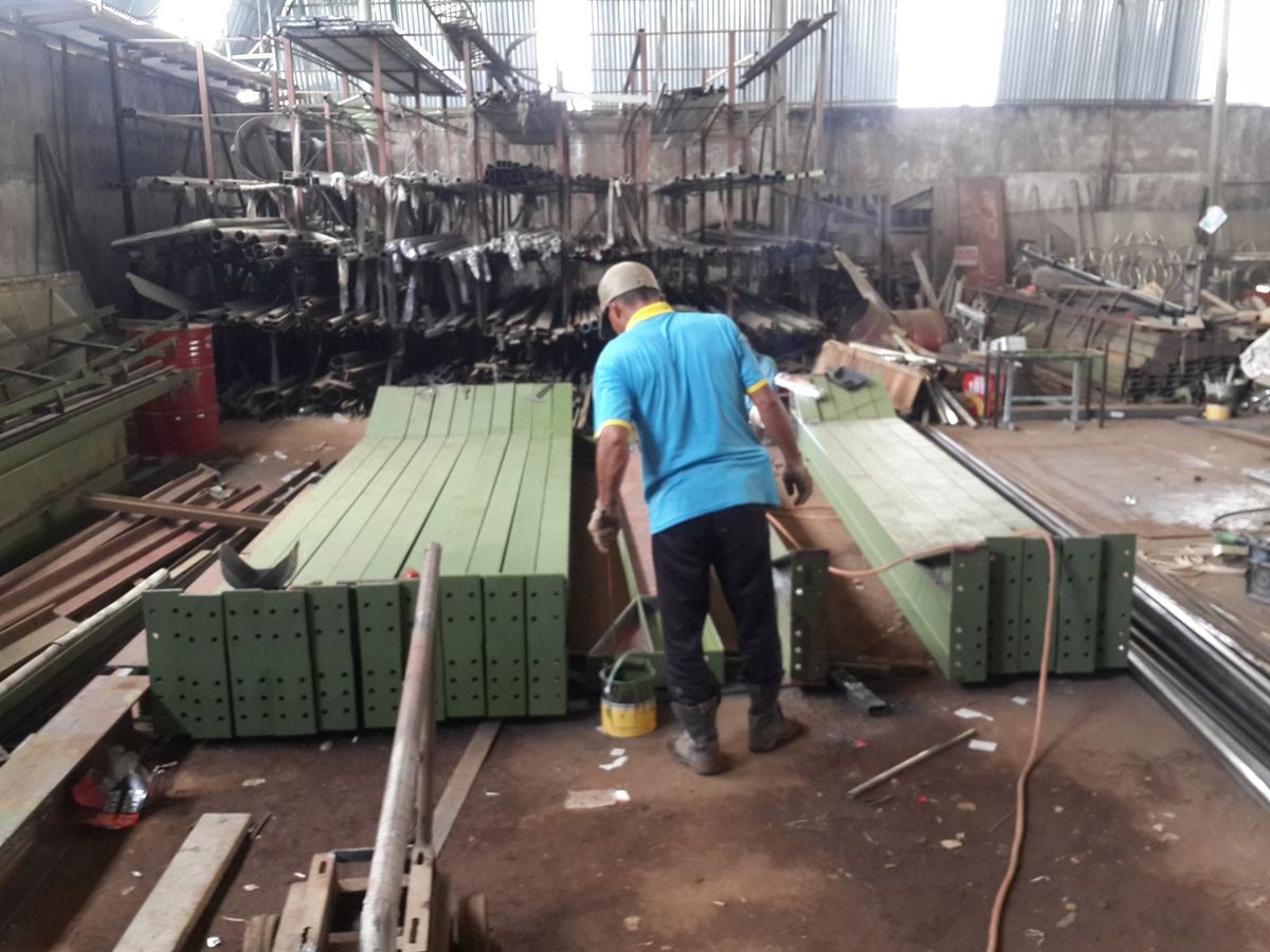 Konstruksi Gudang Pak. Erik - Dokumentasi Proyek